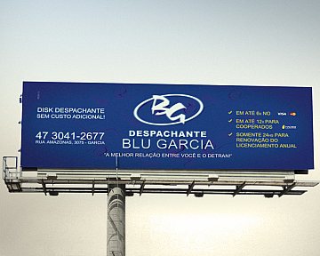 Criação de arte para Outdoor campanha 2012 do Despachante BluGarcia