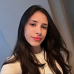 Aline Furtado Aline Furtado